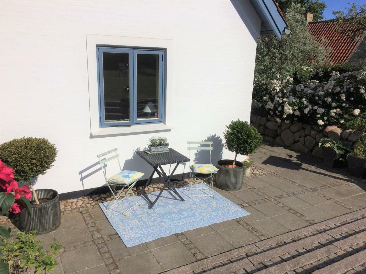 Troense Bed And Breakfast By The Sea Svendborg Exterior photo